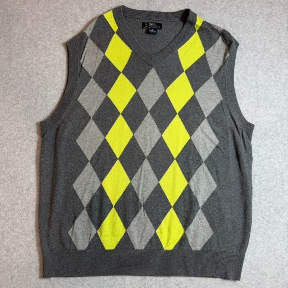 PGA Tour Mens XL Gray Yellow Argyle V-Neck Golf Sweater Vest Cotton Rayon 167 - Picture 2 of 8